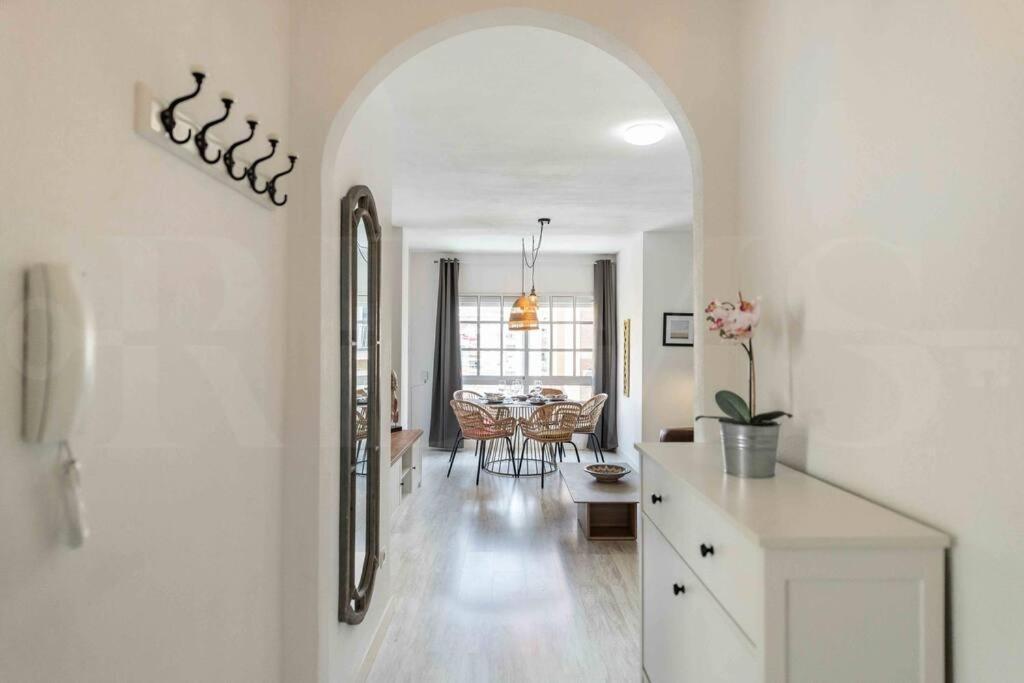 Spacious & Authentic Apartment By Rems Málaga Kültér fotó