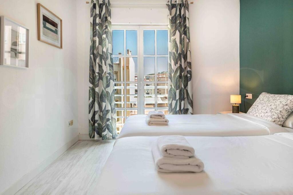 Spacious & Authentic Apartment By Rems Málaga Kültér fotó